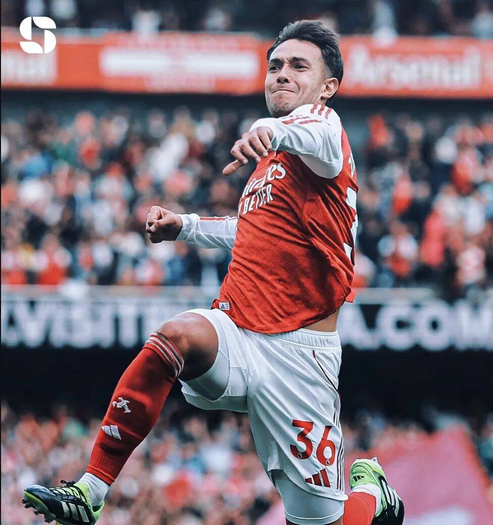 开云足球直播-阿森纳完胜秘鲁，苏亚雷斯绝境逆转的简单介绍