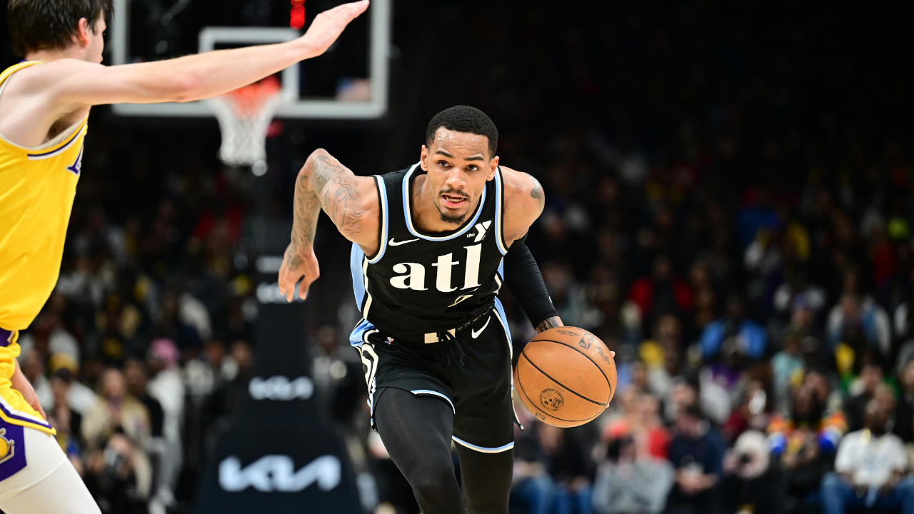 包含约翰逊厄尔-克拉克团结助篮网大胜老鹰，终结两连败的词条