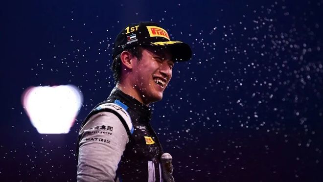 新晋巨星表现亮眼，获得关注