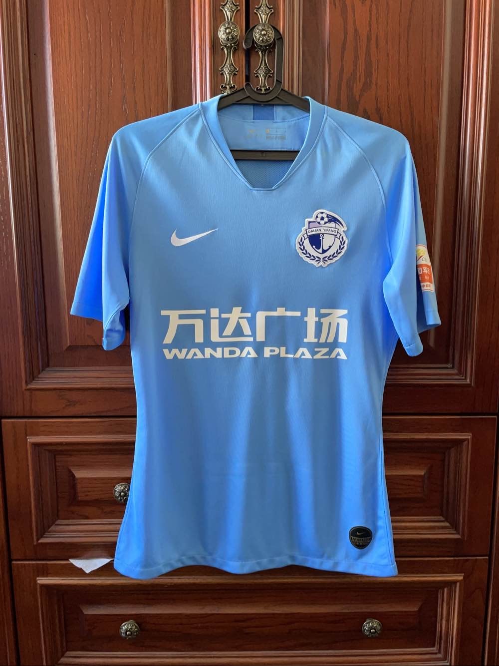 广州富力主场遭大连一方逆转，中超战局变化