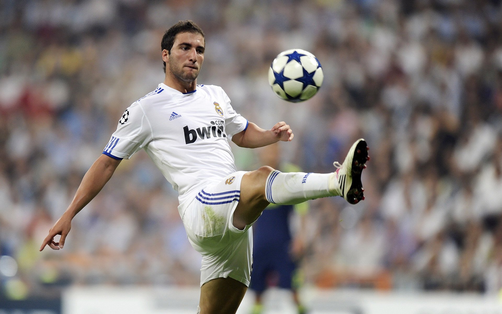 当硬仗之王缺席时，英格兰对阵巴西，一场检验唯一性的终极对话